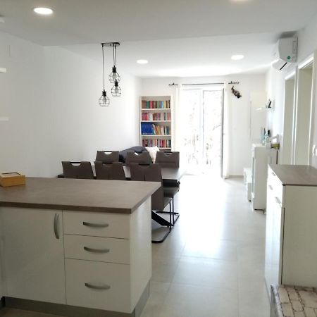 米利尼Dvosobni Apartman Luka公寓 外观 照片